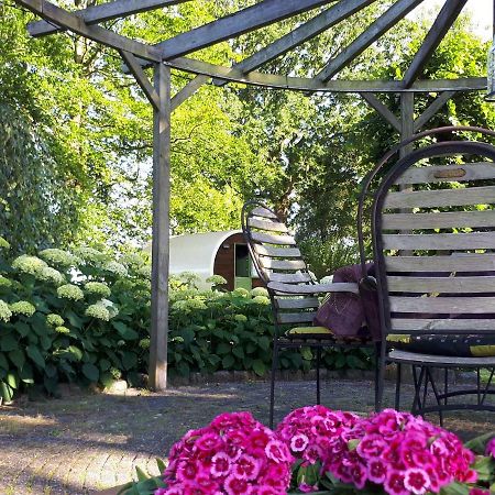 Irish Bowtop Op Het Platteland Van Huize Ouwervelden Wouwsche Plantage Bagian luar foto